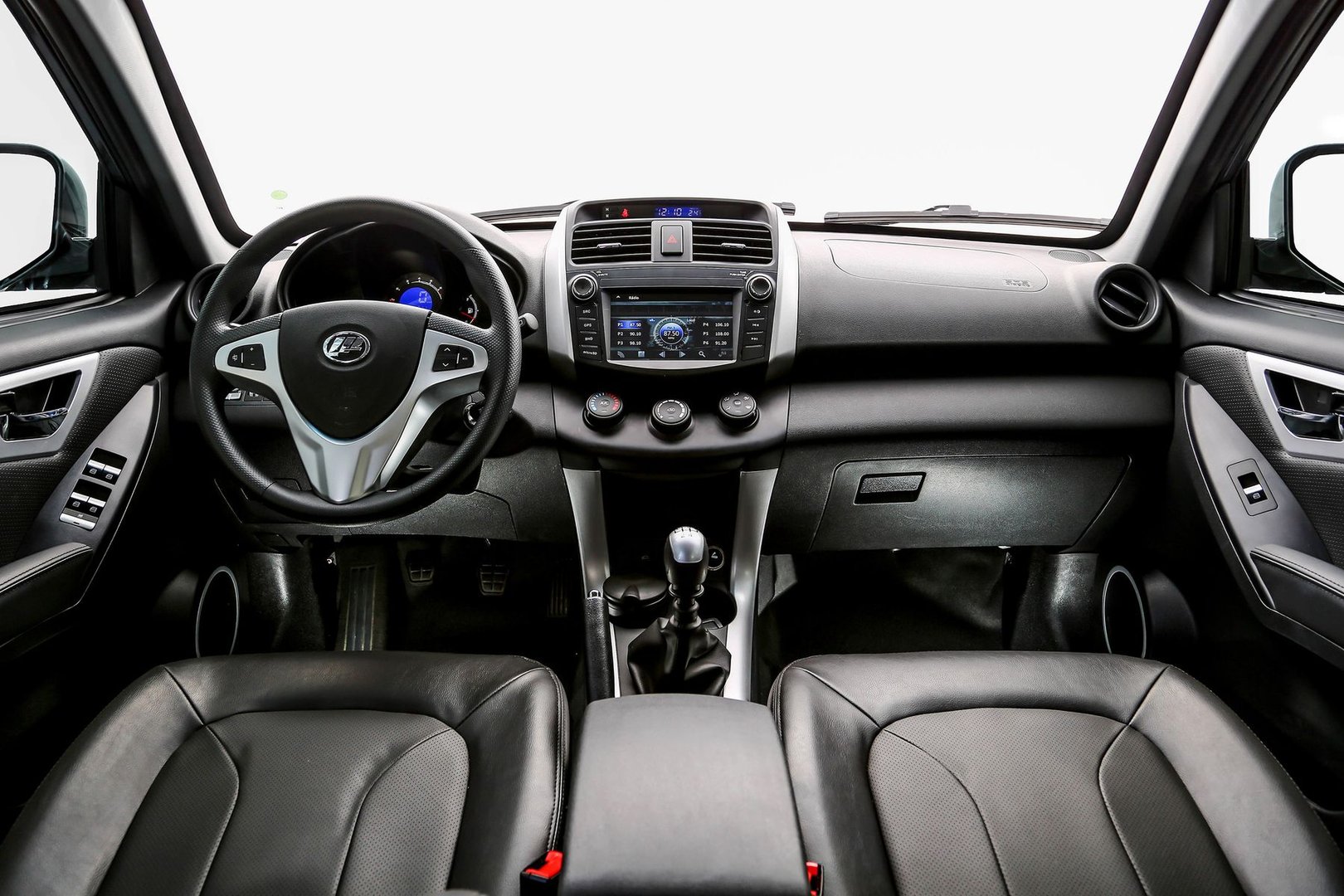 lifan_X60_1_generation_restyling__SUV_5-doors__13.jpg