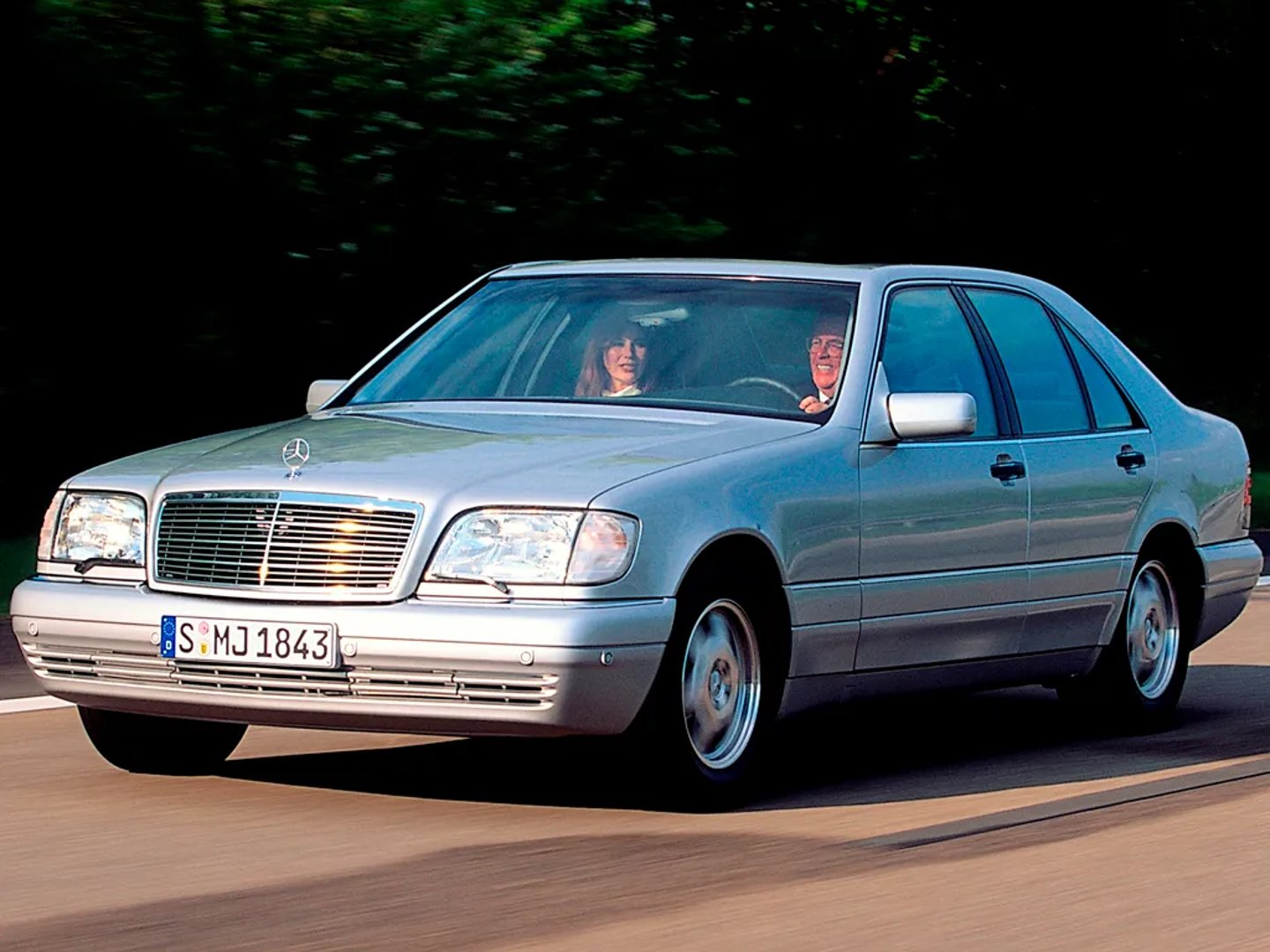 Mercedes_S-Class_3_generation_restyling__Sedan__4.jpg
