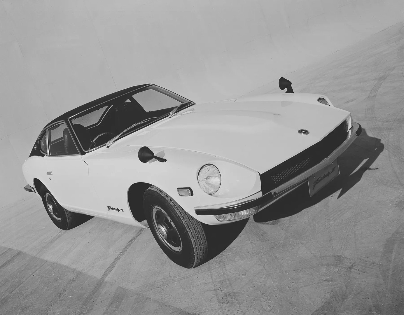 Nissan_Fairlady_Z_1_generation__Coupe__5.jpg