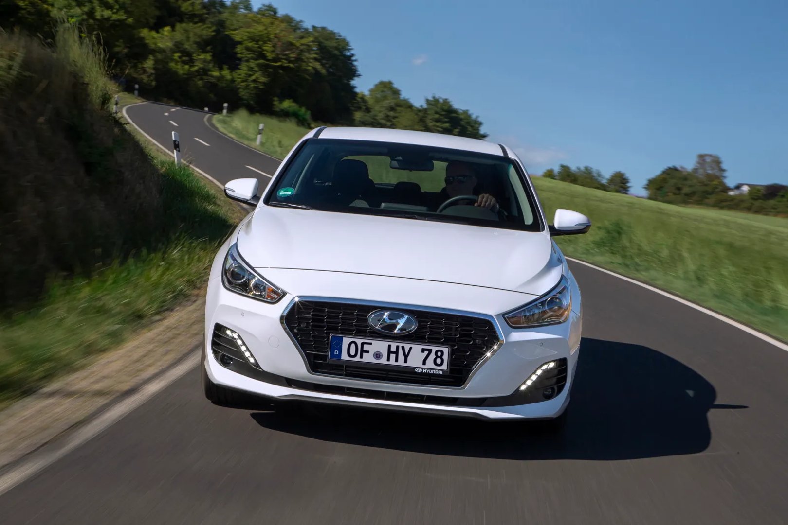 Hyundai_i30_3_generation_restyling__Hatchback_5-door__12.jpg