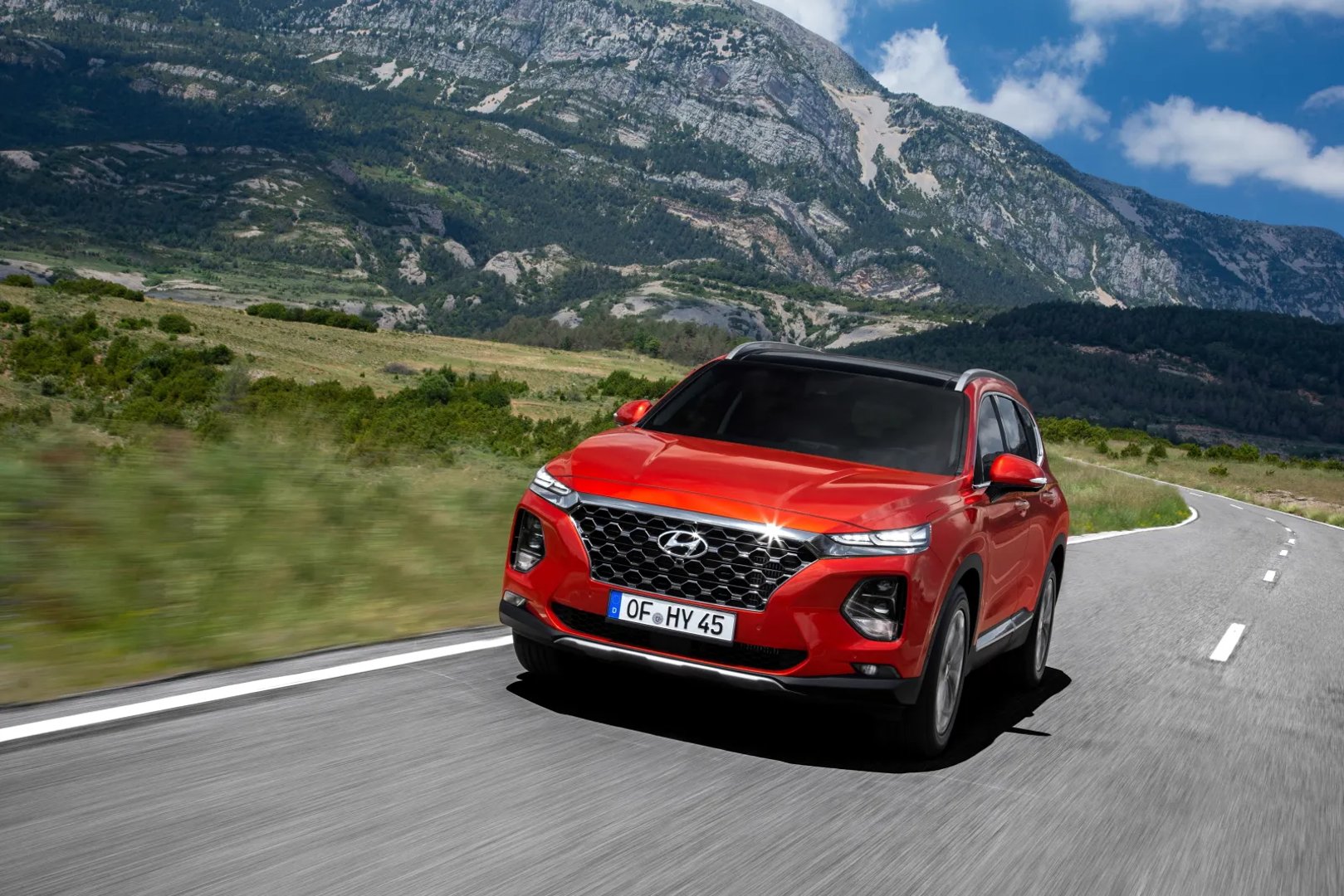 Hyundai_Santa_Fe_4_generation__SUV_5-doors__12.jpg
