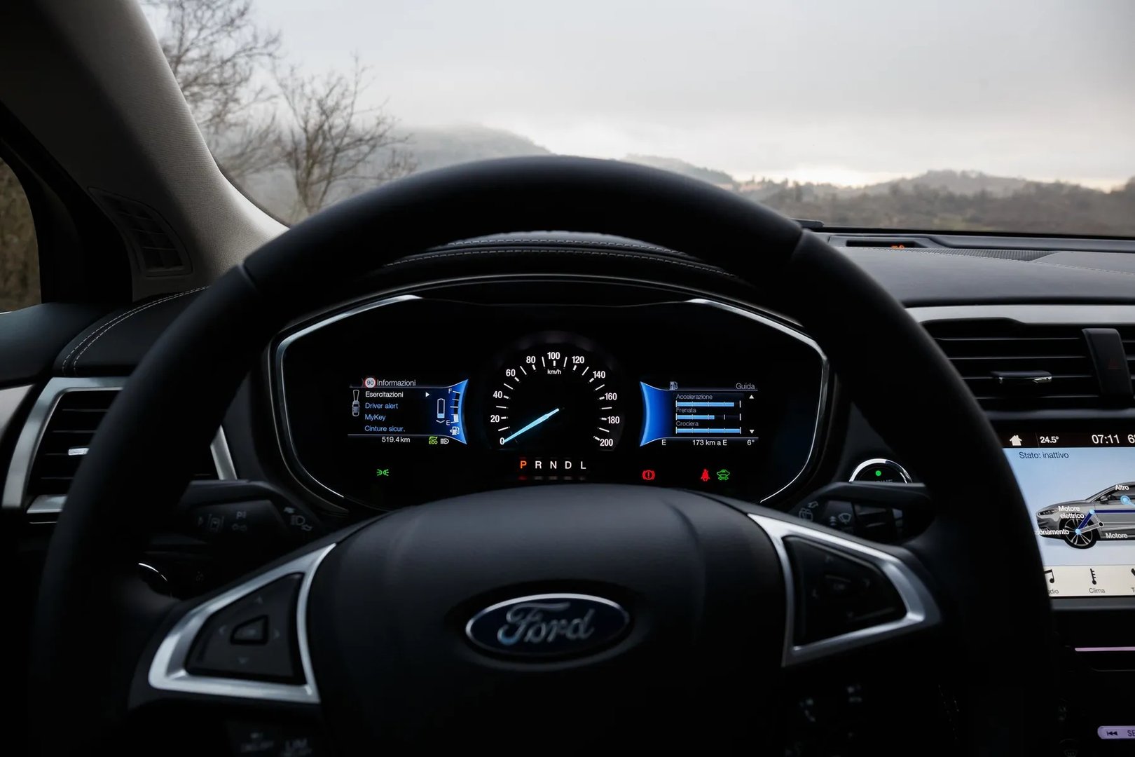 Ford_Mondeo_5_generation_restyling__Liftback__2.jpg