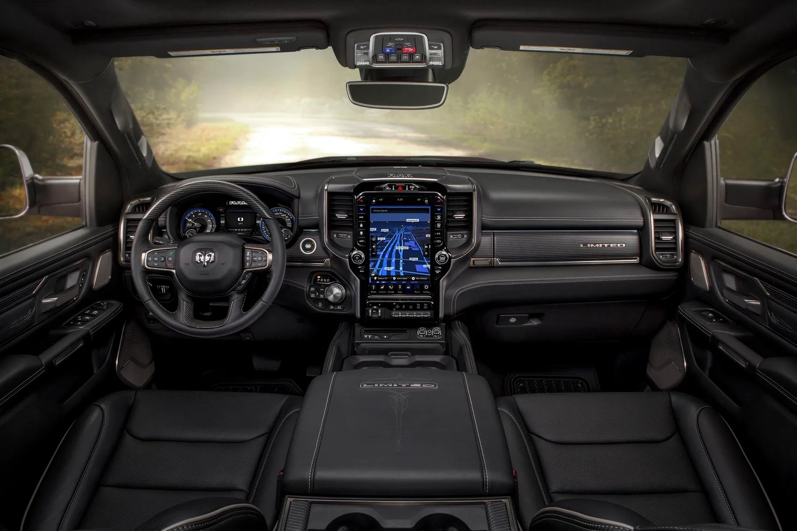Dodge_RAM_5_generation__Pickup_double-cab__12.jpg