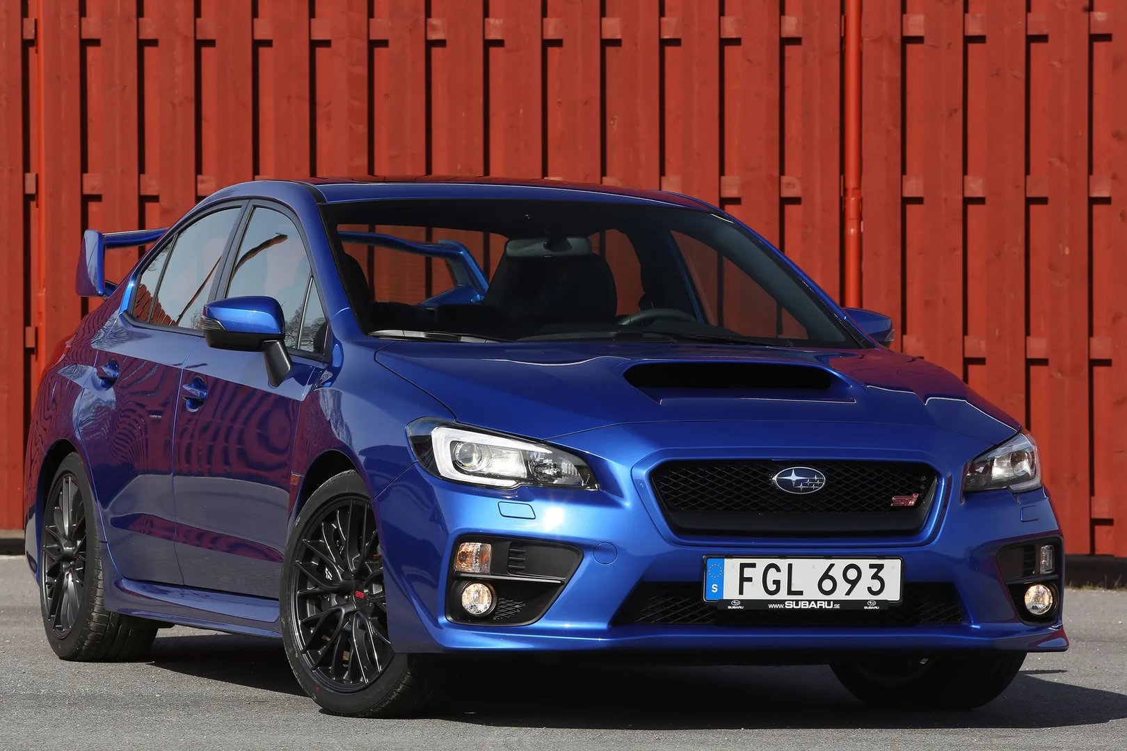Subaru_WRX_STi_1_generation__Sedan__12.jpg