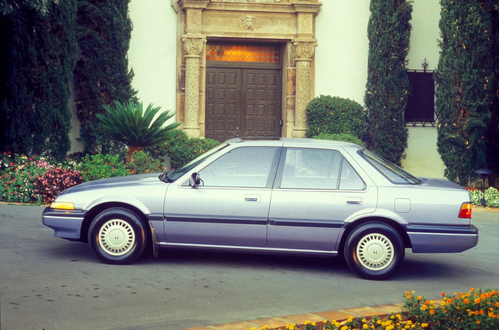 Honda_Accord_(USA)_3_generation__Sedan__10.jpg