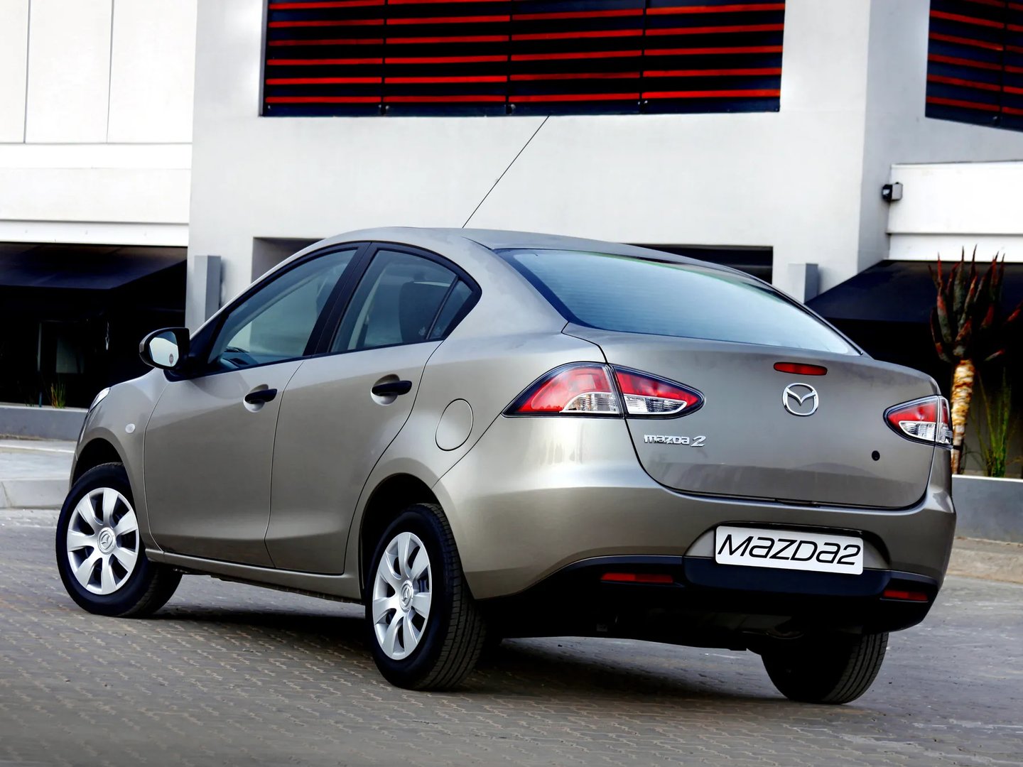 Mazda_2_2_generation_restyling__Sedan__5.jpg