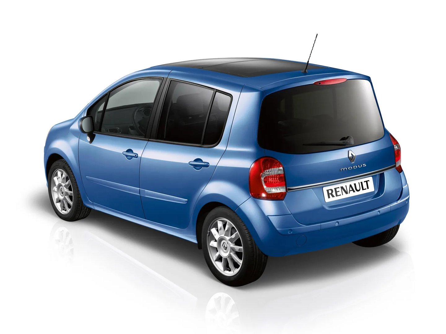 Renault_Modus_1_generation_restyling__Compact_Van__5.jpg