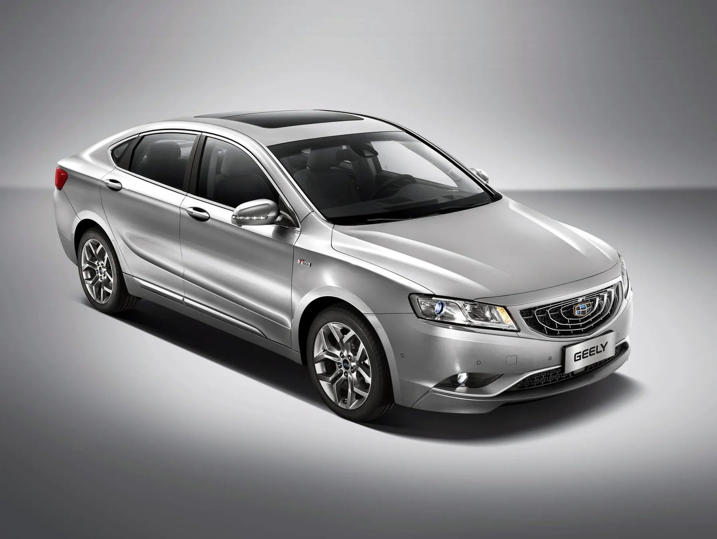 Geely_GC9_1_generation__Sedan__3.jpg