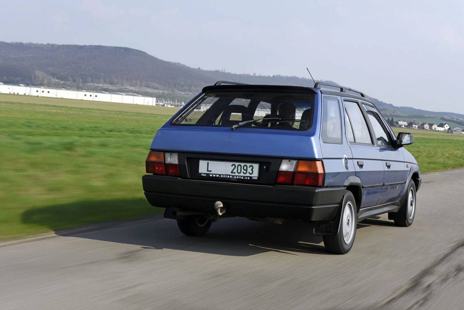 Skoda_Forman_1_generation__Estate_5-door__1.jpg