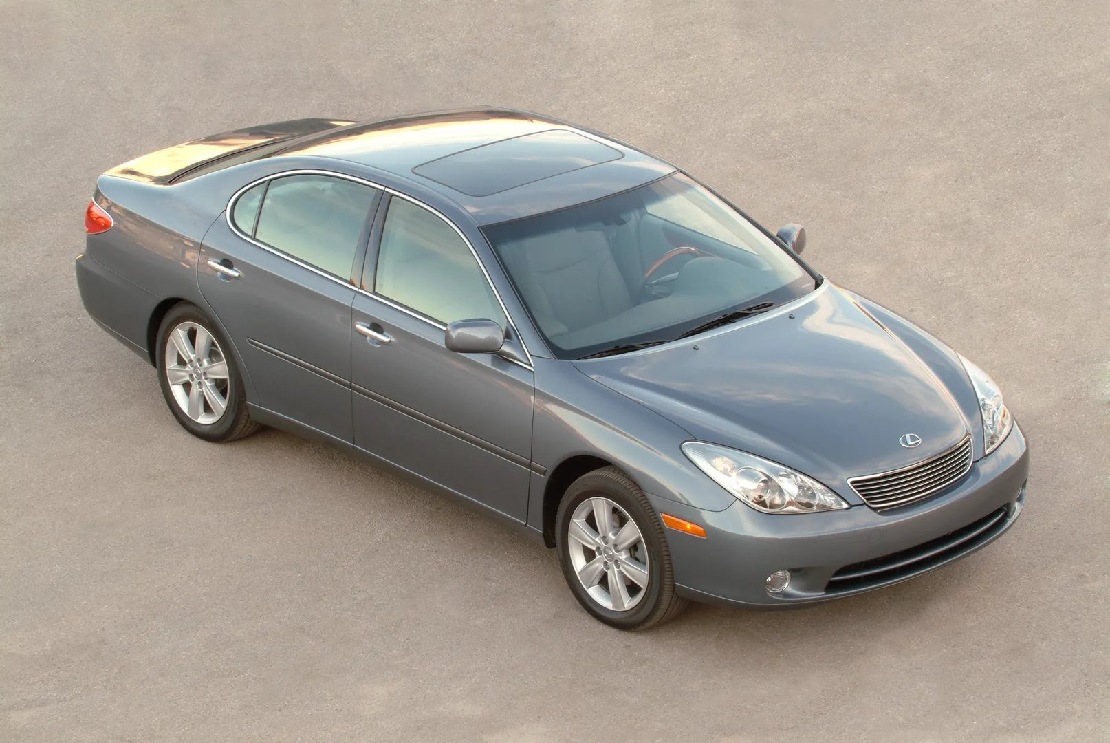Lexus_ES_4_generation_restyling__Sedan__6.jpg