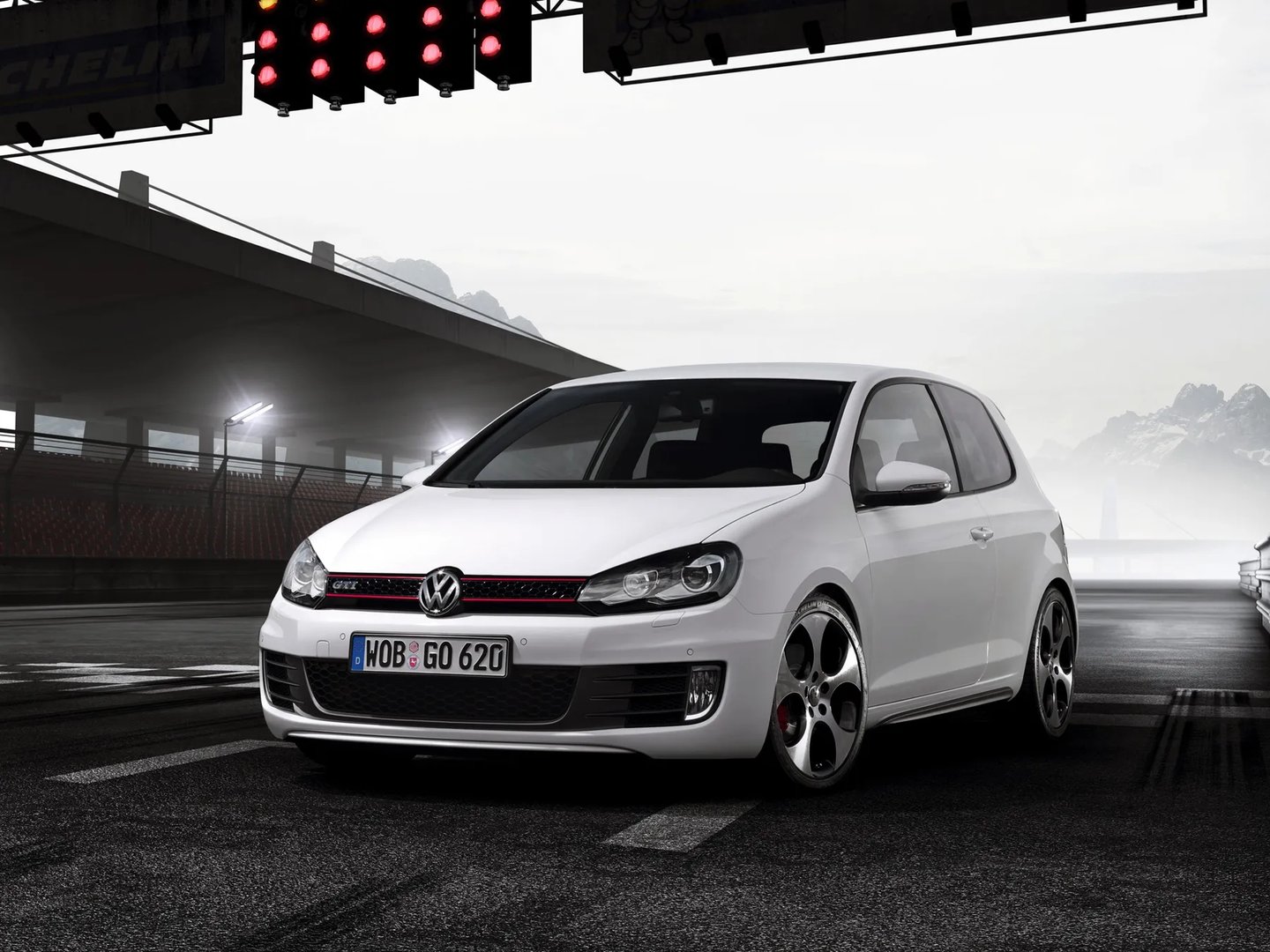Volkswagen_Golf_GTI_6_generation__Hatchback_3-door__7.jpg
