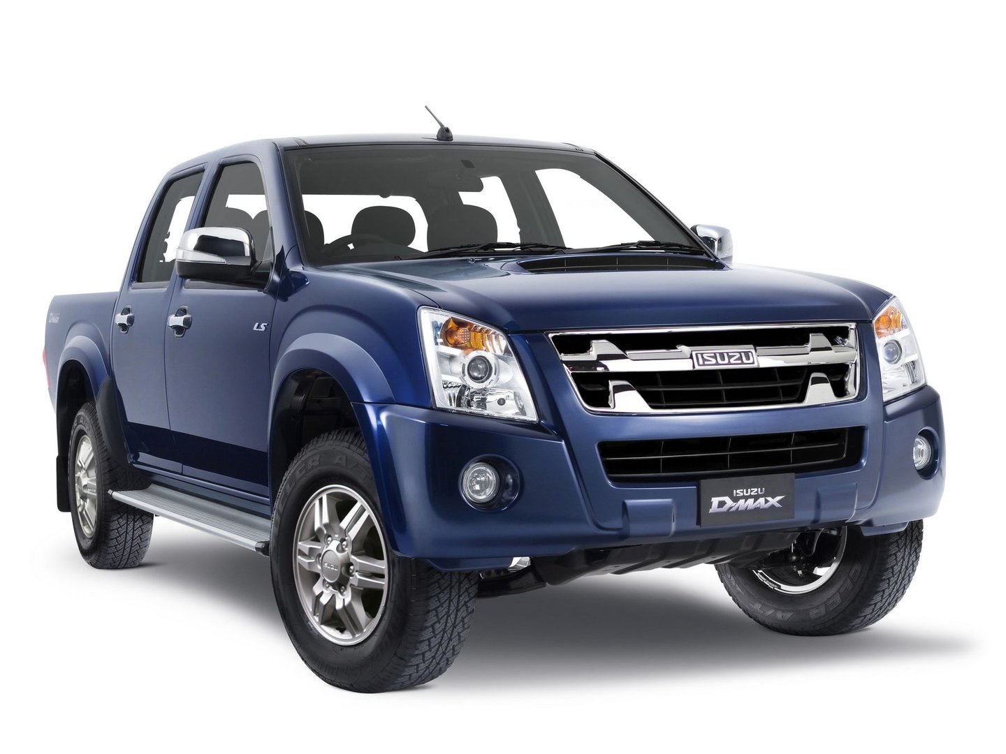 isuzu_D-Max_1_generation_restyling__Pickup_double-cab__8.jpg