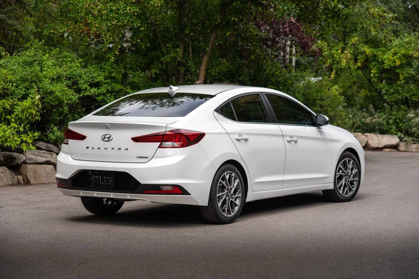 Hyundai_Elantra_6_generation_restyling__Sedan__1.jpg
