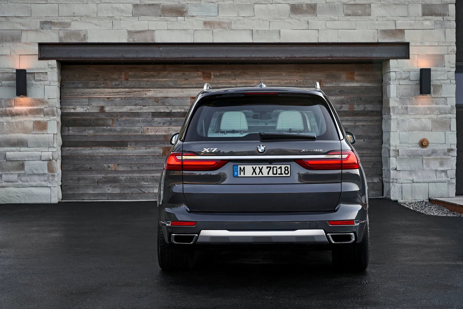 BMW_X7_1_generation__SUV_5-doors__11.jpg
