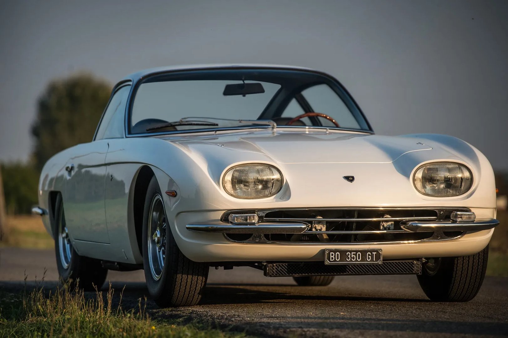 Lamborghini_350_400_GT_1_generation__Coupe__8.jpg
