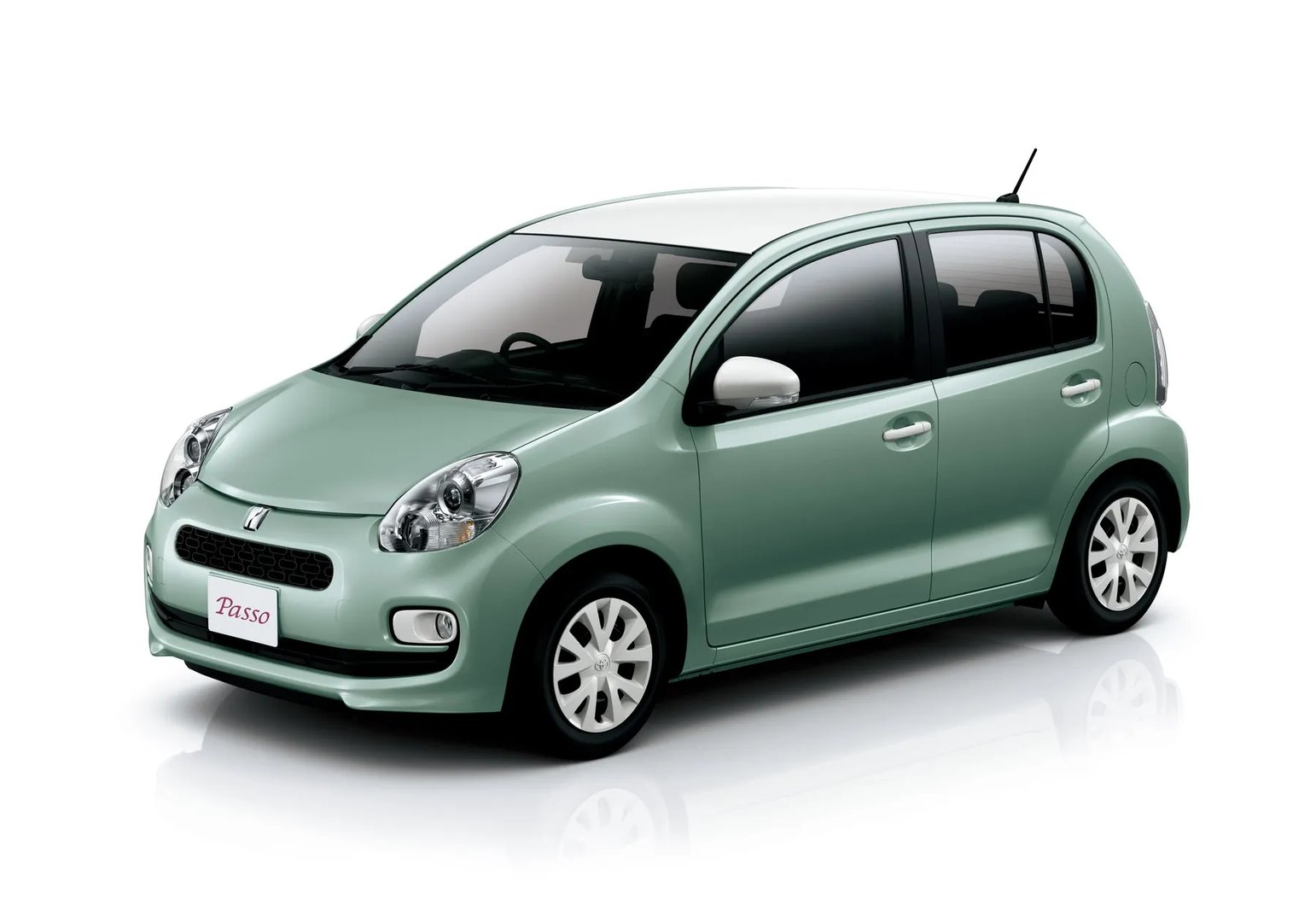 Toyota_Passo_2_generation__Mini_5-doors__1.jpg