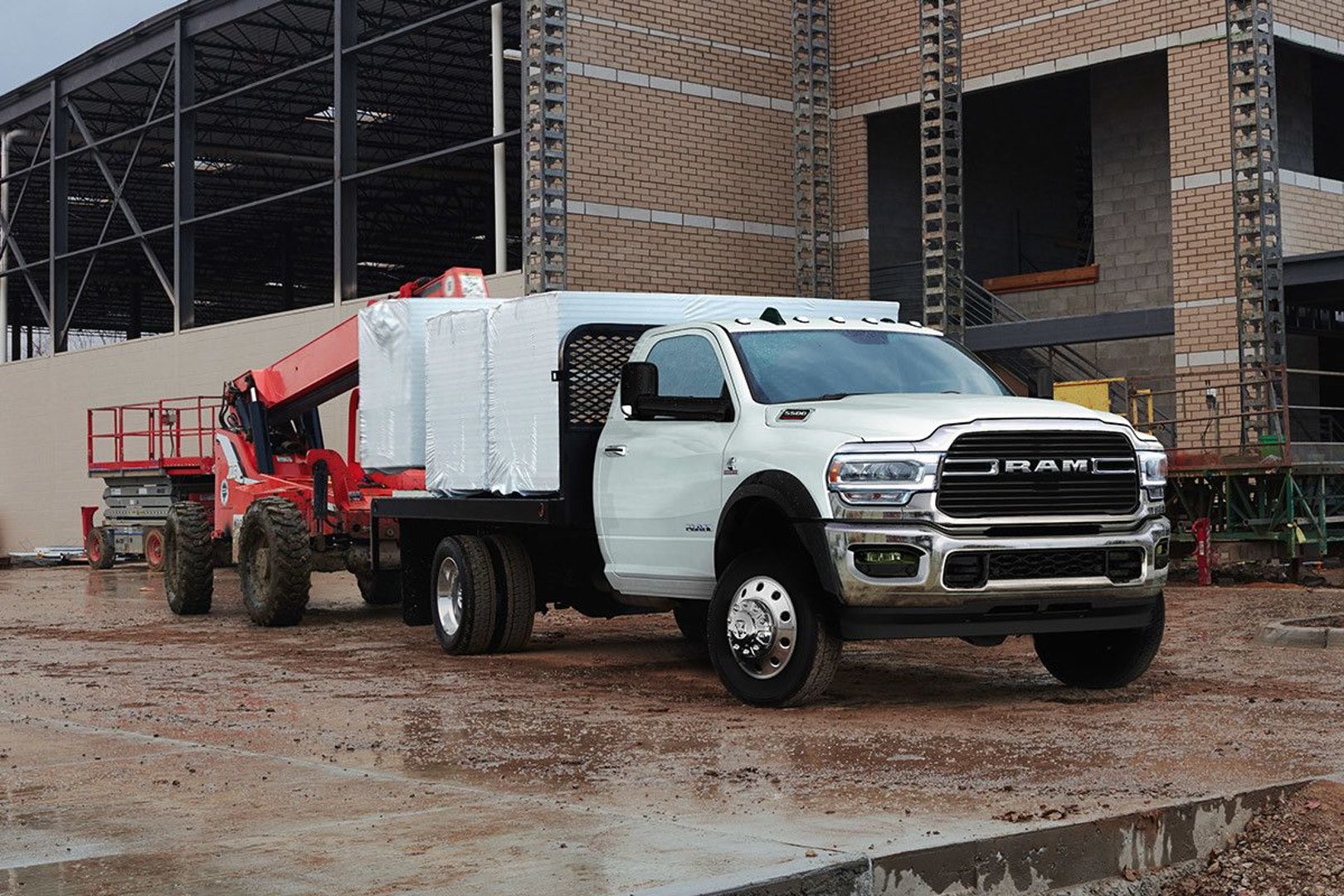 ram_Chassis_Cab_1_generation_restyling__Pickup_single-cab__1.jpg