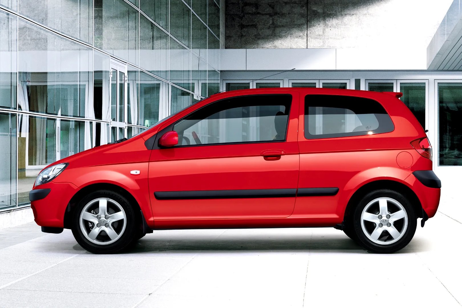 Hyundai_Getz_1_generation_restyling__Mini_3-doors__4.jpg