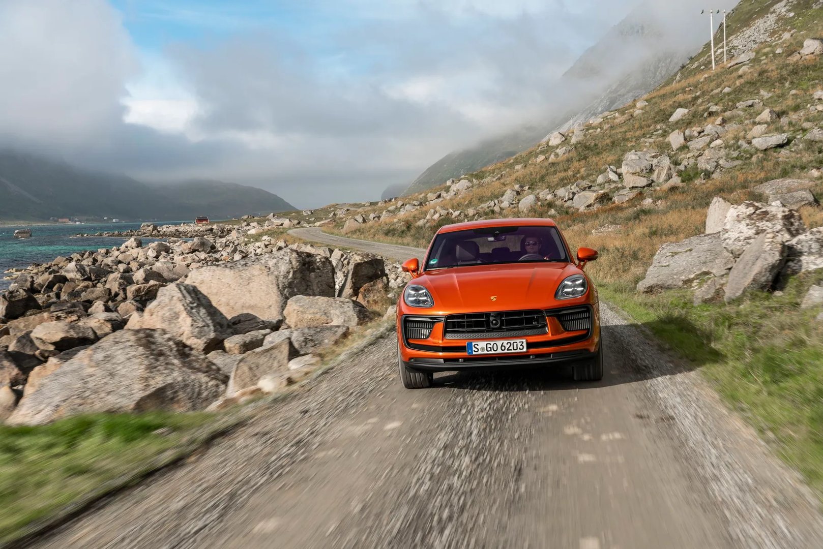 porsche_Macan_1_generation_restyling_2__SUV_5-doors__10.jpg