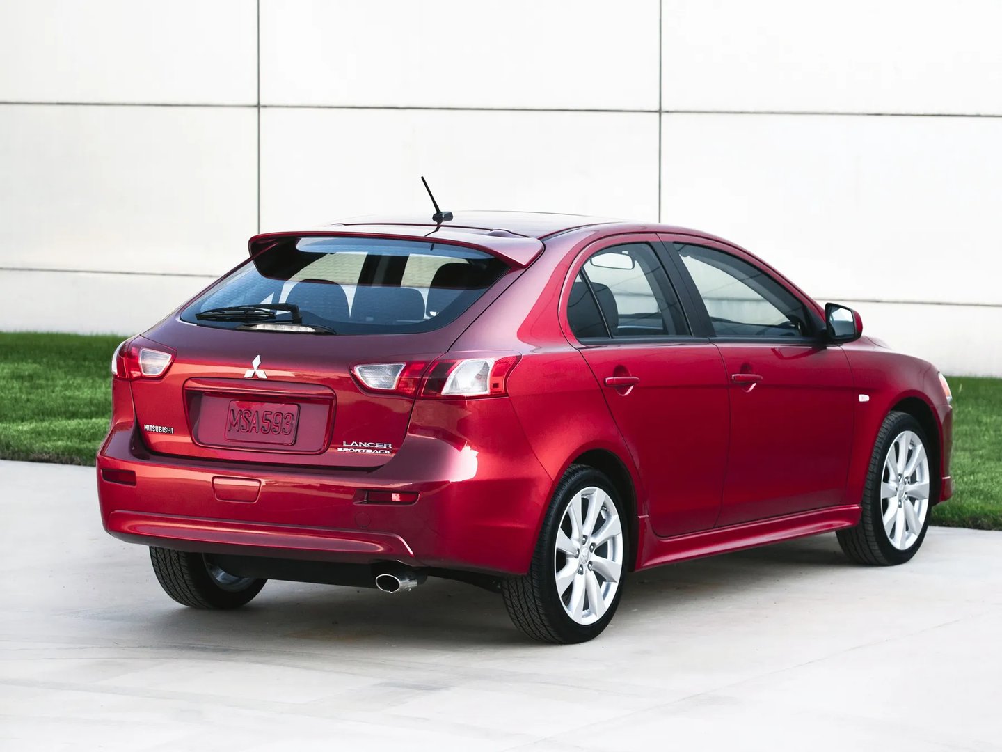 Mitsubishi_Lancer_10_generation_restyling__Hatchback_5-door__5.jpg