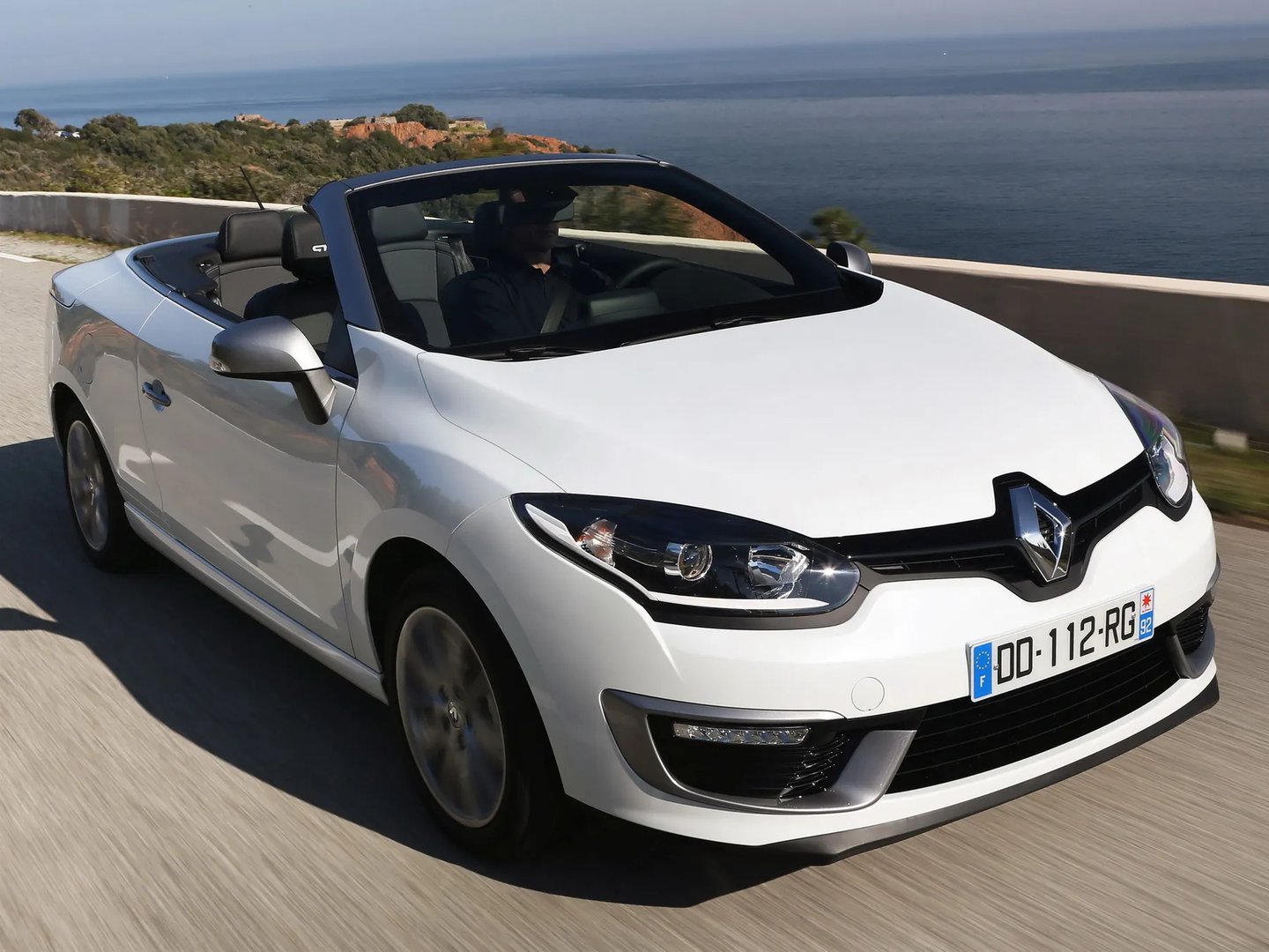 Renault_Megane_3_generation_restyling_2__Cabrio__1.jpg