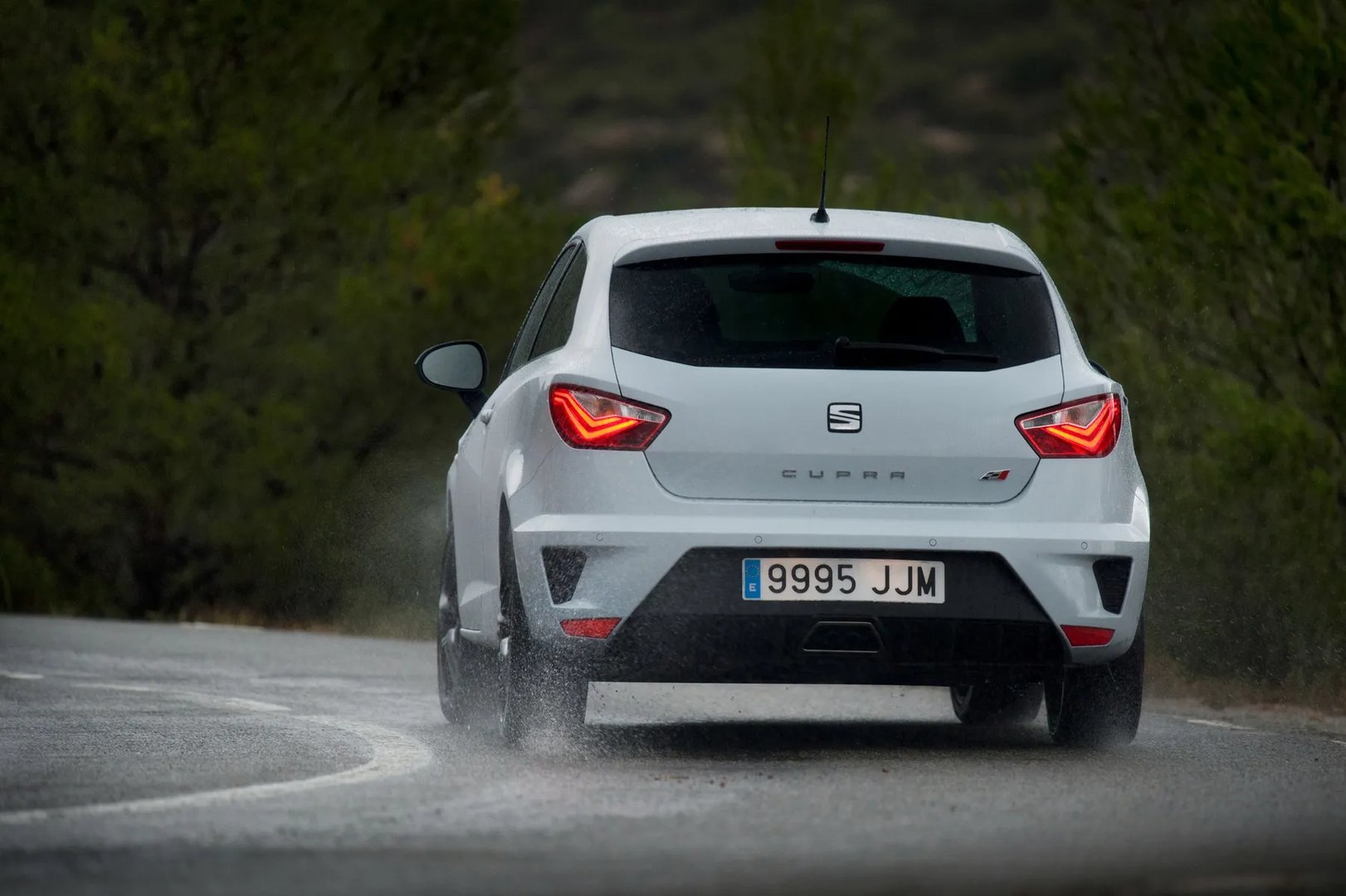 SEAT_Ibiza_Cupra_4_generation_restyling_2__Mini_3-doors__2.jpg