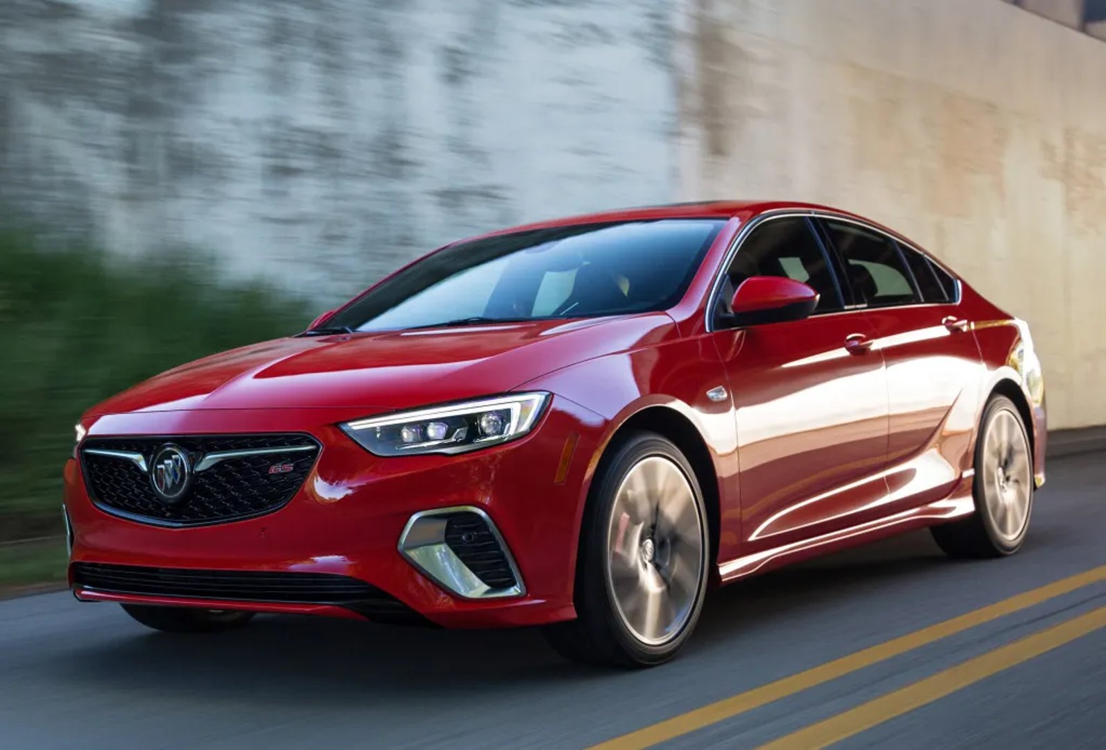 Buick_Regal_6_generation__Liftback__9.jpg
