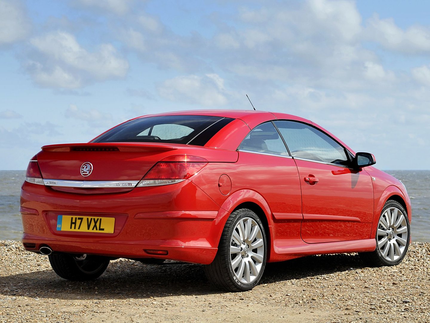 vauxhall_Astra_5_generation__Cabrio__19.jpg