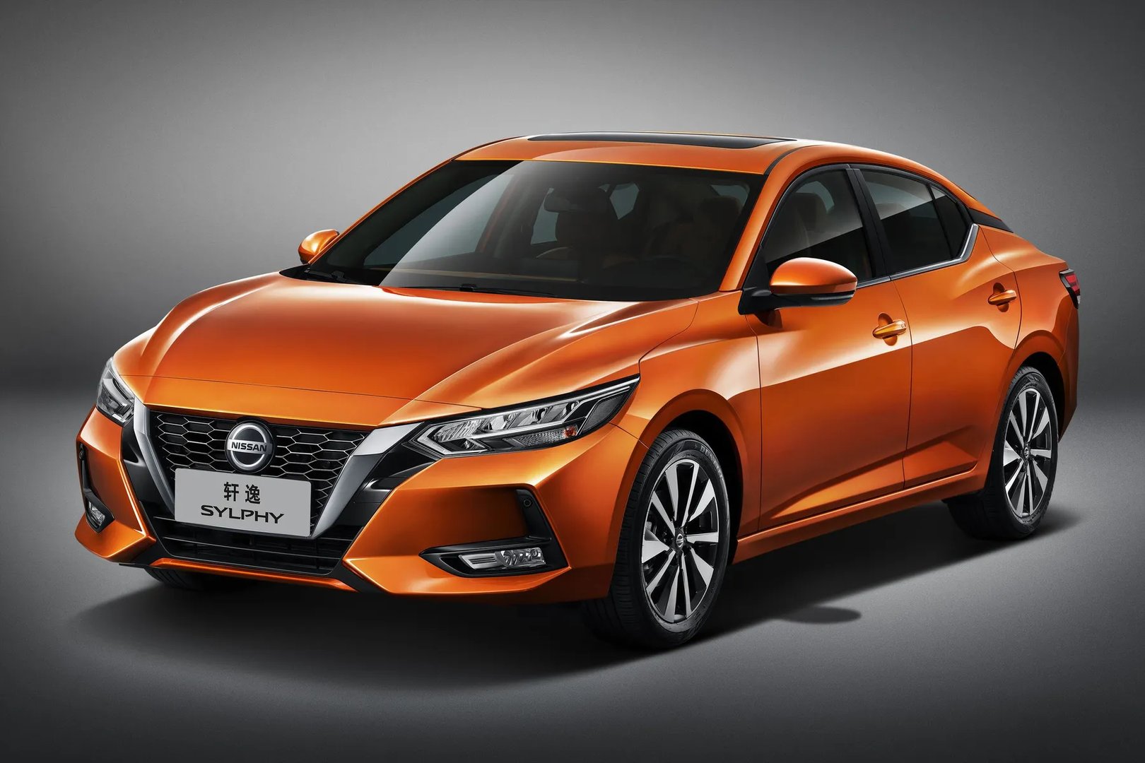Nissan_Bluebird_Sylphy_4_generation__Sedan__1.jpg