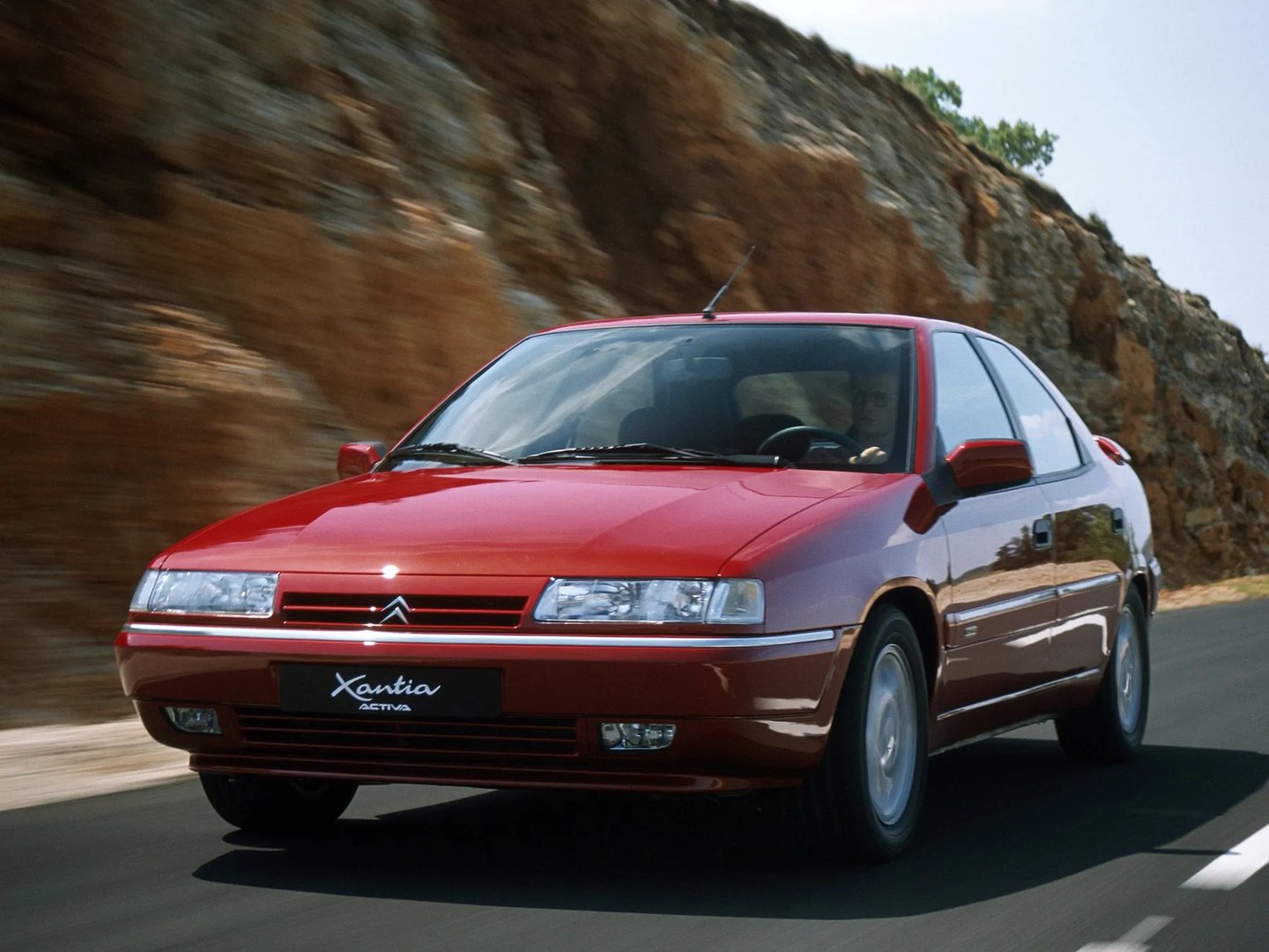 Citroen_Xantia_1_generation__Hatchback_5-door__11.jpg