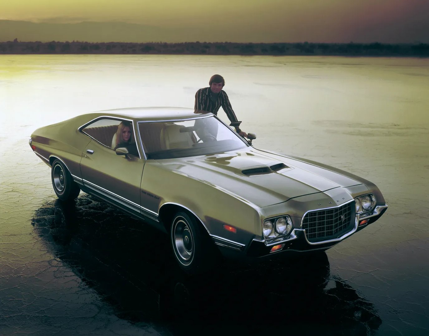 Ford_Torino_3_generation__Fastback__9.jpg