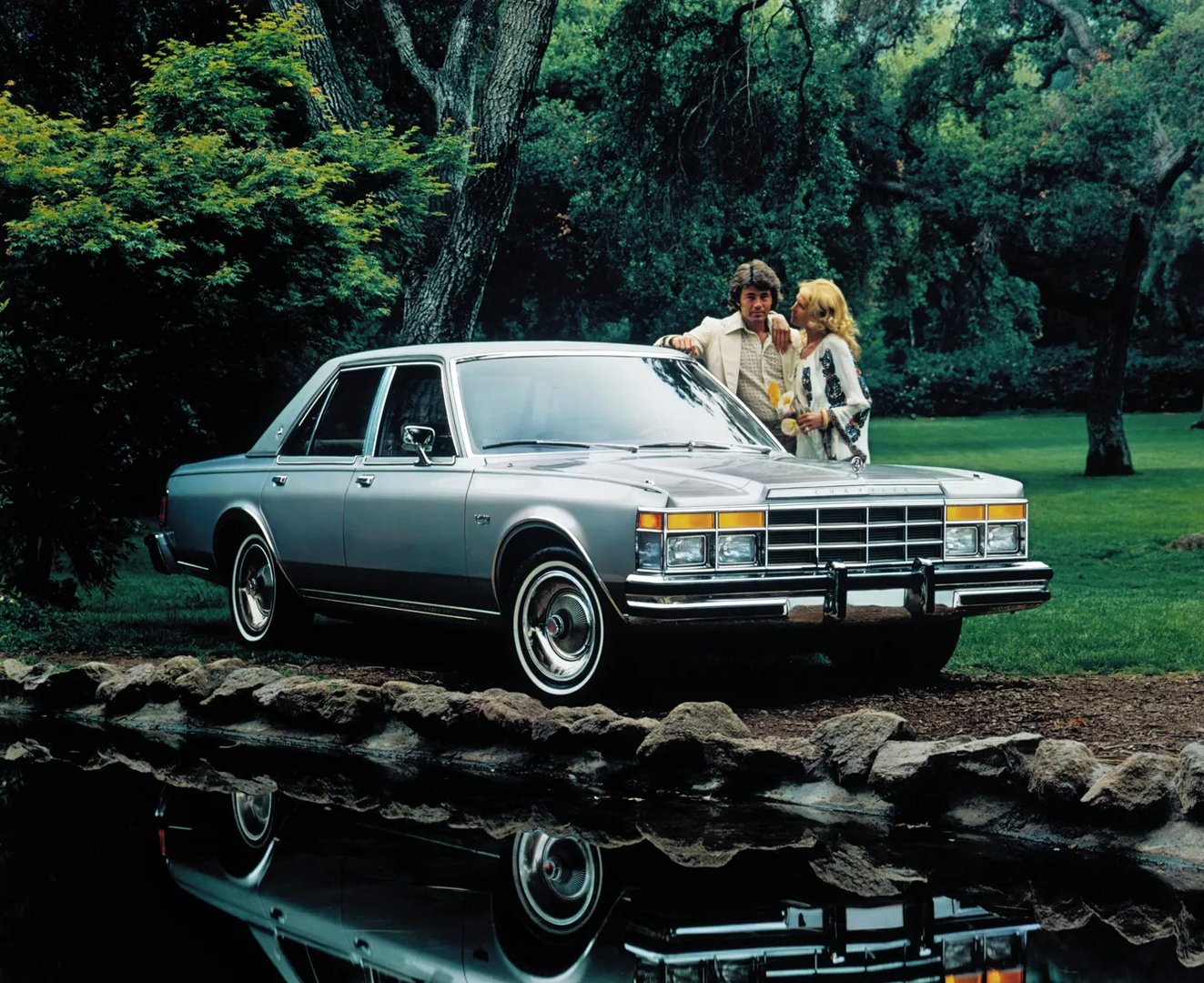 Chrysler_LeBaron_1_generation__Sedan__4.jpg