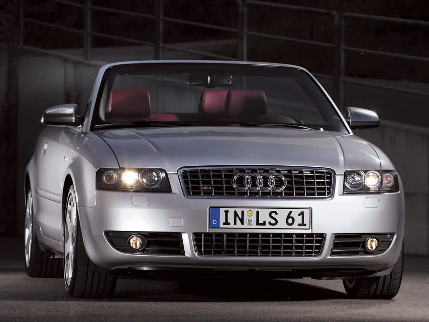 Audi_S4_2_generation__Cabrio__7.jpg