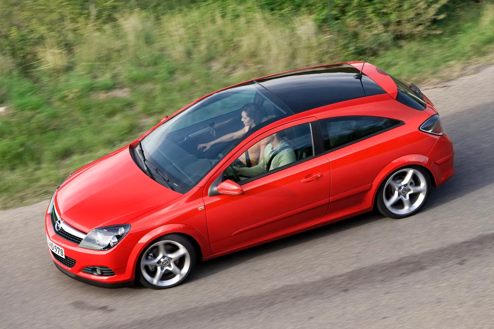 Opel_Astra_3_generation_restyling__Hatchback_3-door__3.jpg