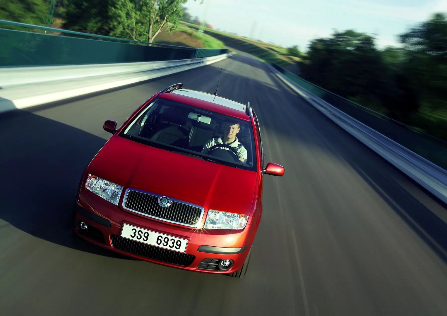 Skoda_Fabia_1_generation_restyling__Estate_5-door__3.jpg