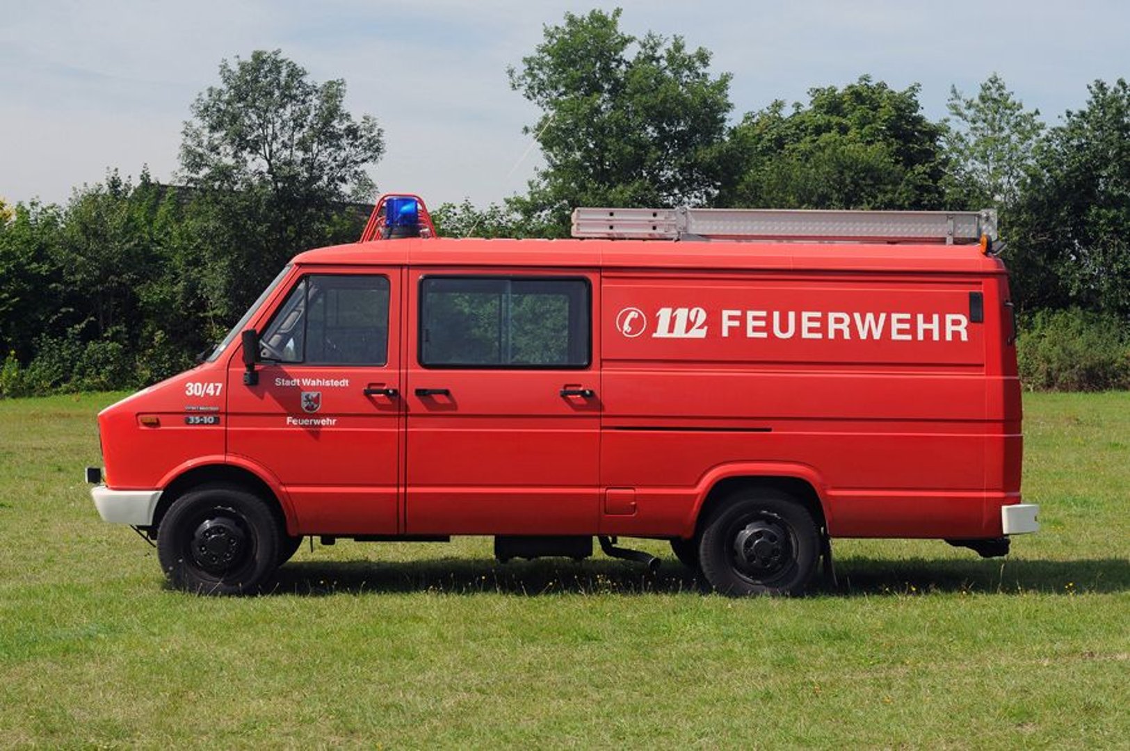 iveco_Daily_1_generation__Van_Long__3.jpg