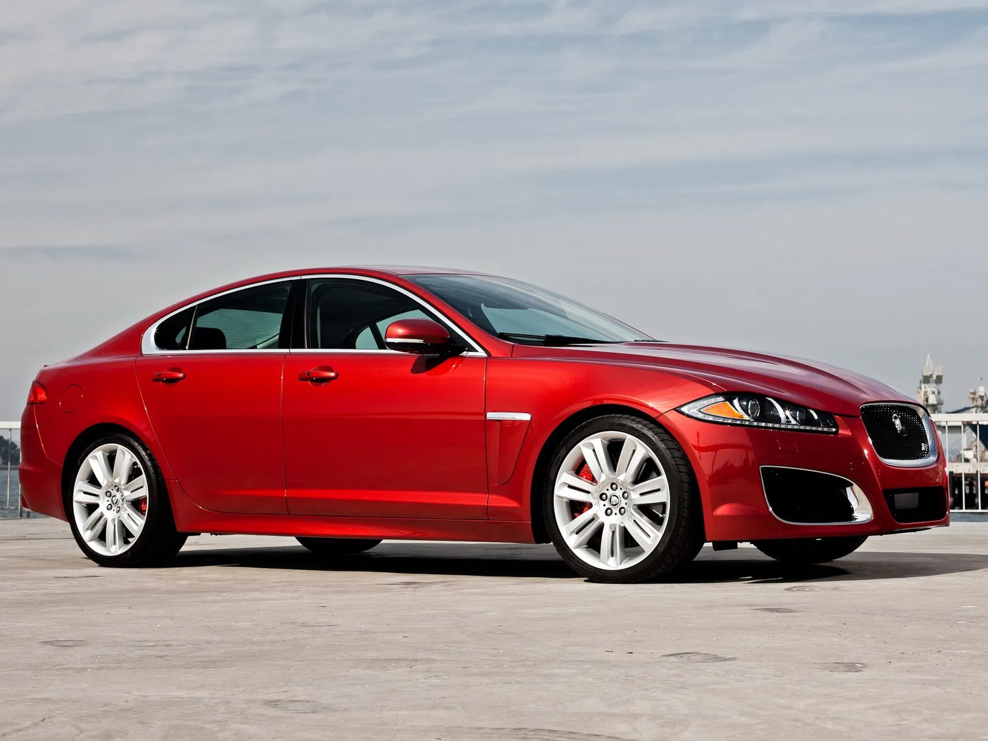 Jaguar_XFR_1_generation_restyling__Sedan__4.jpg