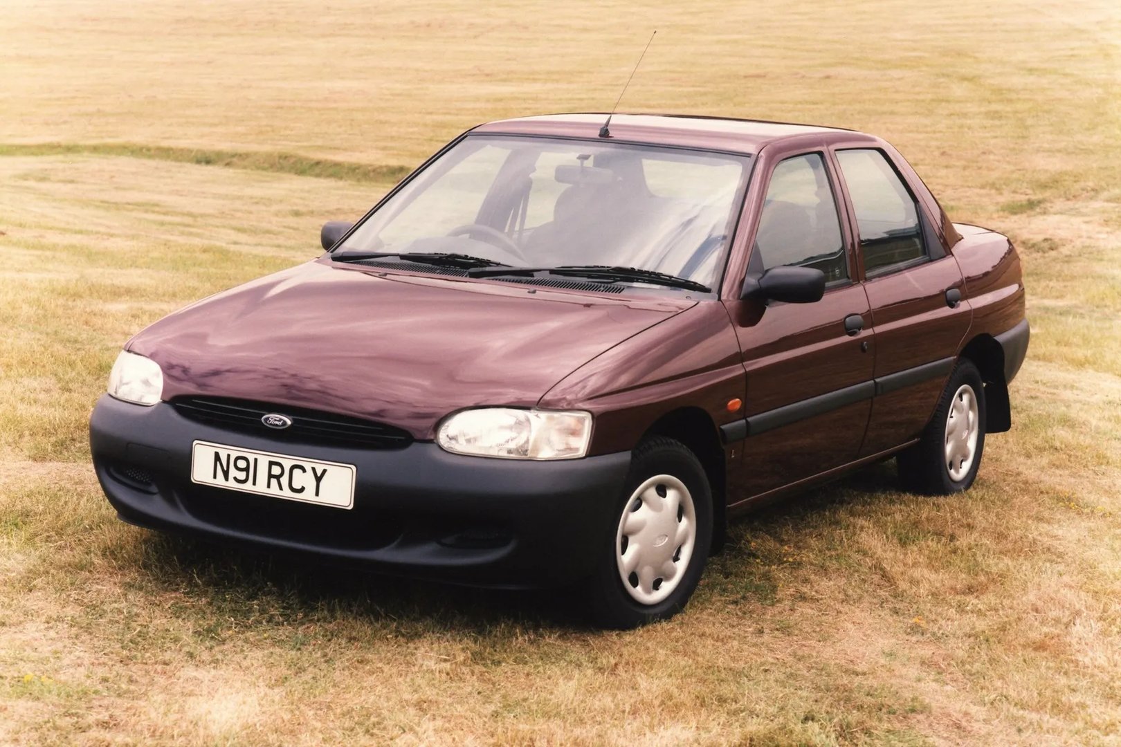 Ford Escort 5 generation, restyling 2  Sedan