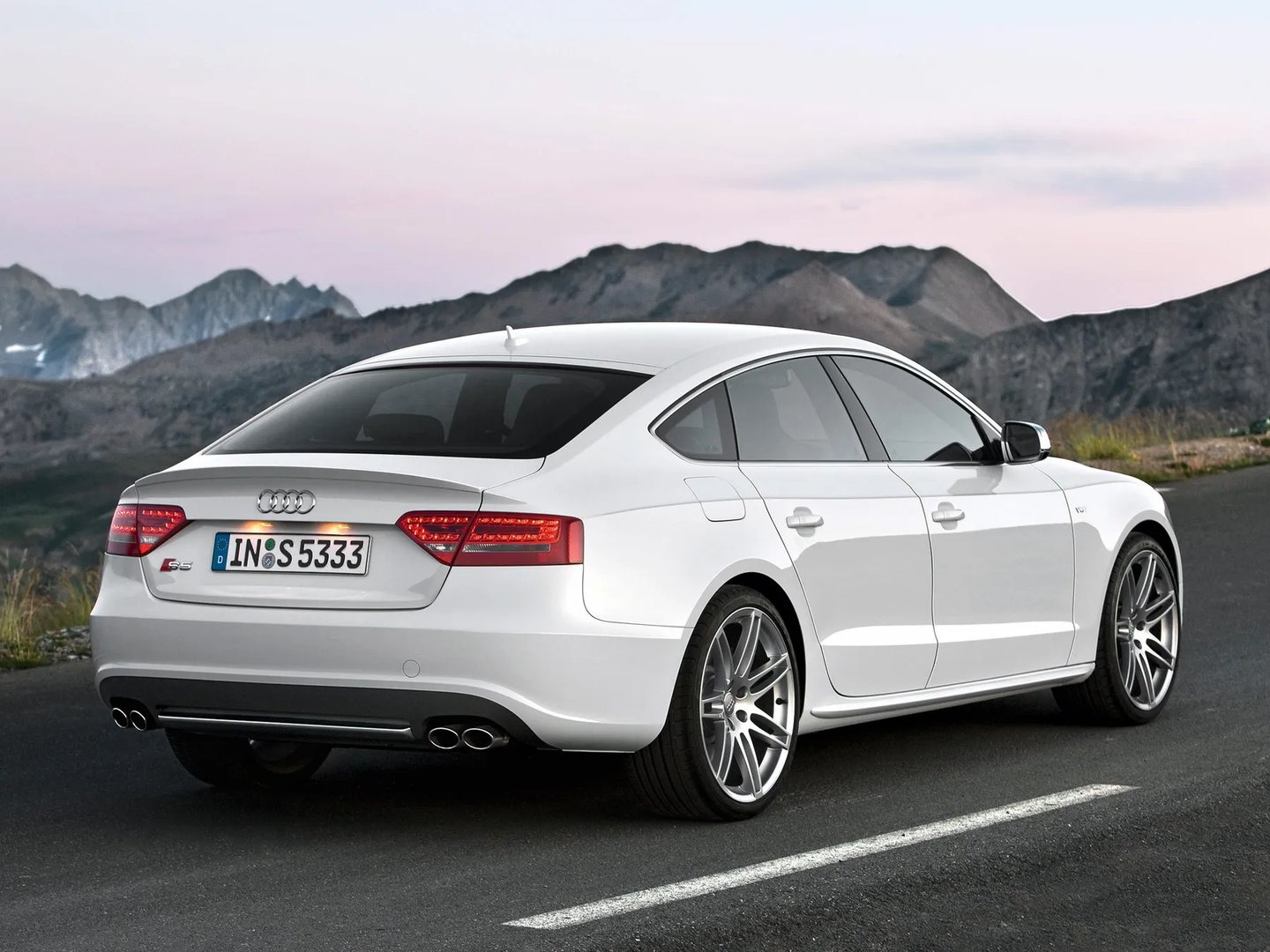 Audi_S5_1_generation__Liftback__10.jpg