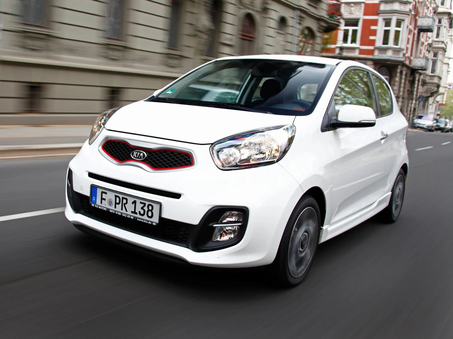 Kia_Picanto_2_generation__Mini_3-doors__11.jpg