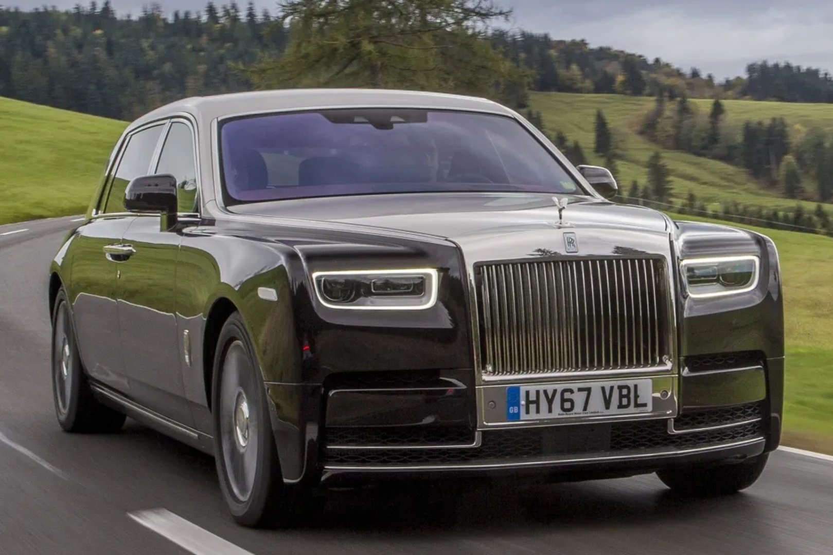 Rolls-Royce_Phantom_8_generation__Sedan_Long__6.jpg