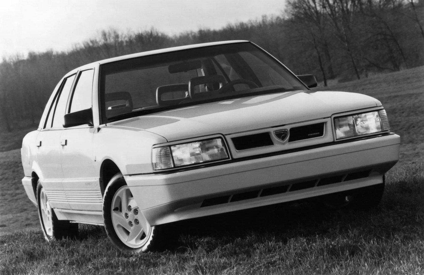 Eagle_Premier_1_generation__Sedan__2.jpg