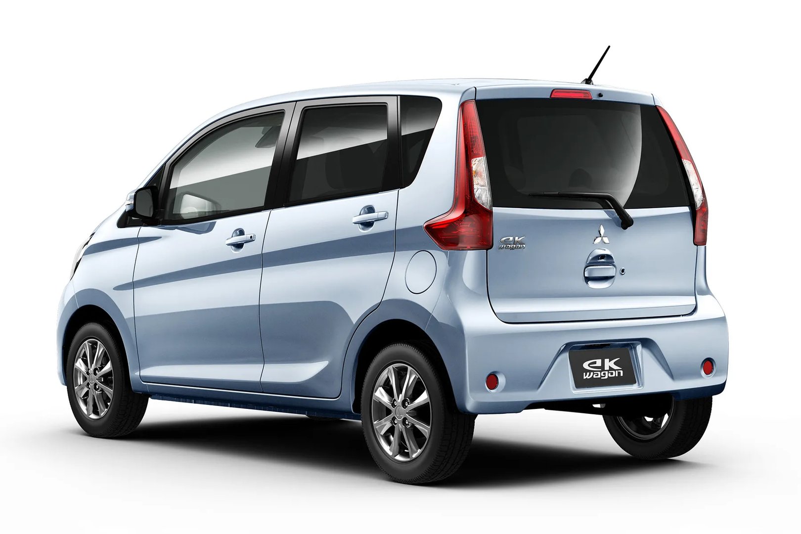 Mitsubishi_eK_Wagon_3_generation_restyling__Microvan__11.jpg