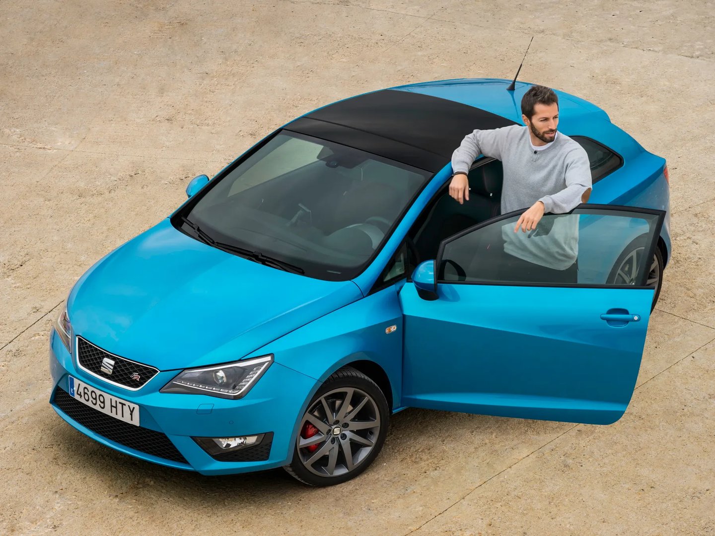 SEAT_Ibiza_4_generation_restyling__Mini_3-doors__13.jpg