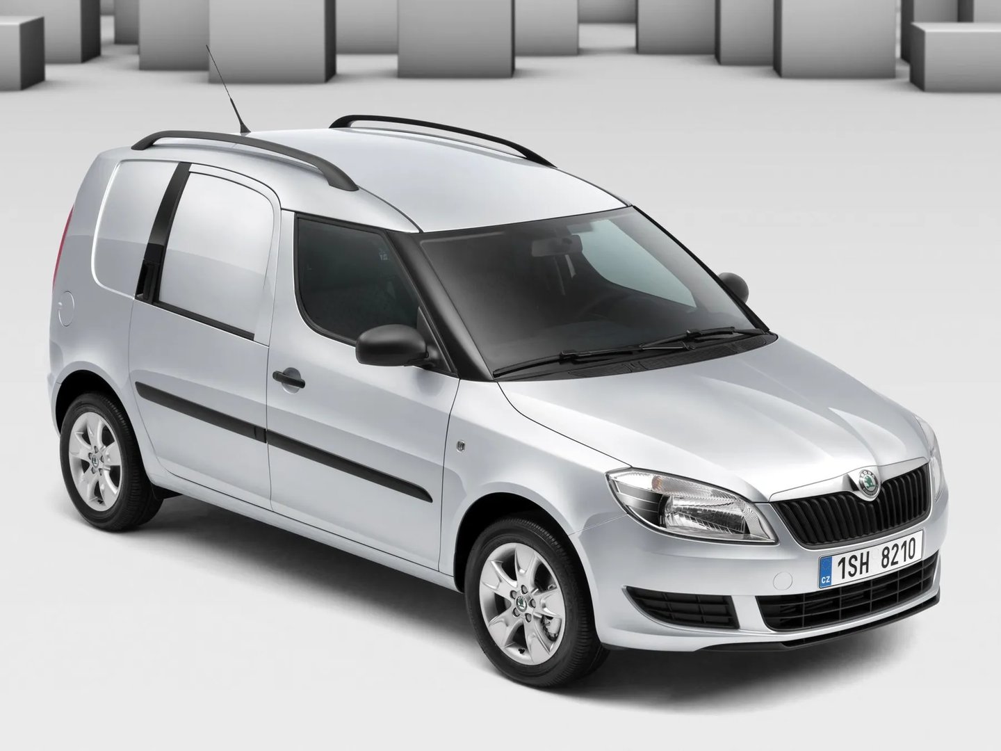 1 generation, restyling 1 