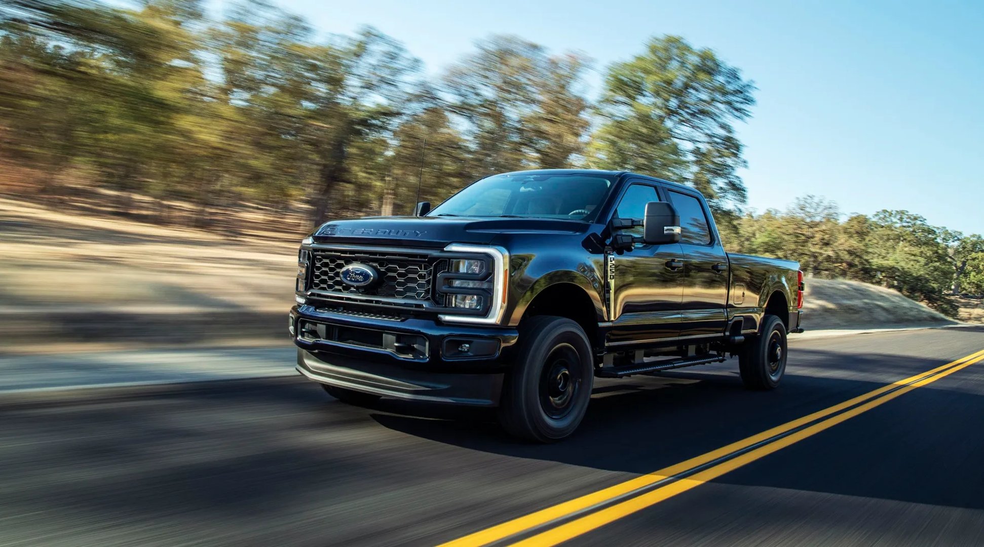 Ford_F-250_4_generation_restyling_2__Pickup_1.5-cab__5.jpg