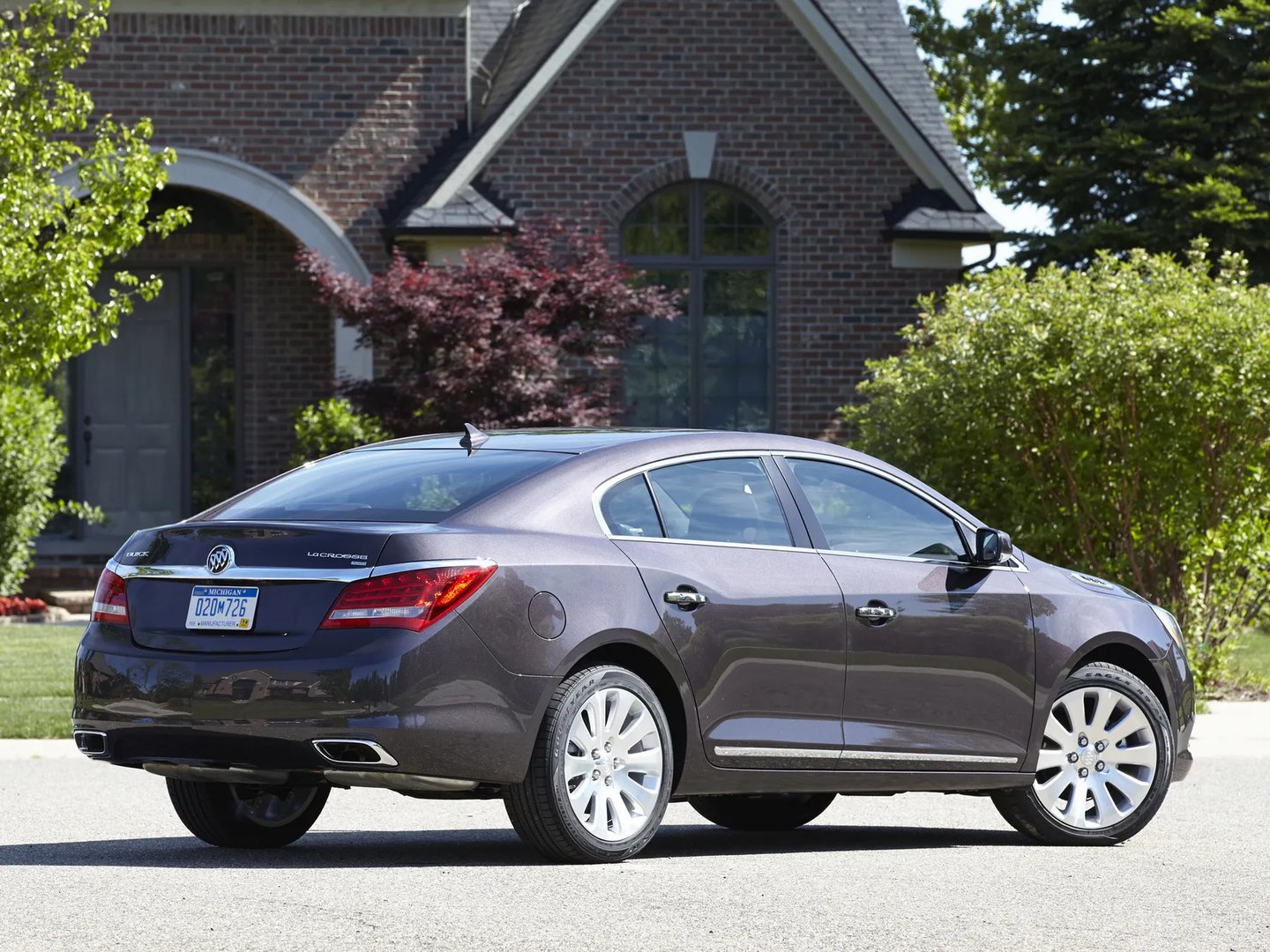 Buick_LaCrosse_2_generation_restyling__Sedan__13.jpg