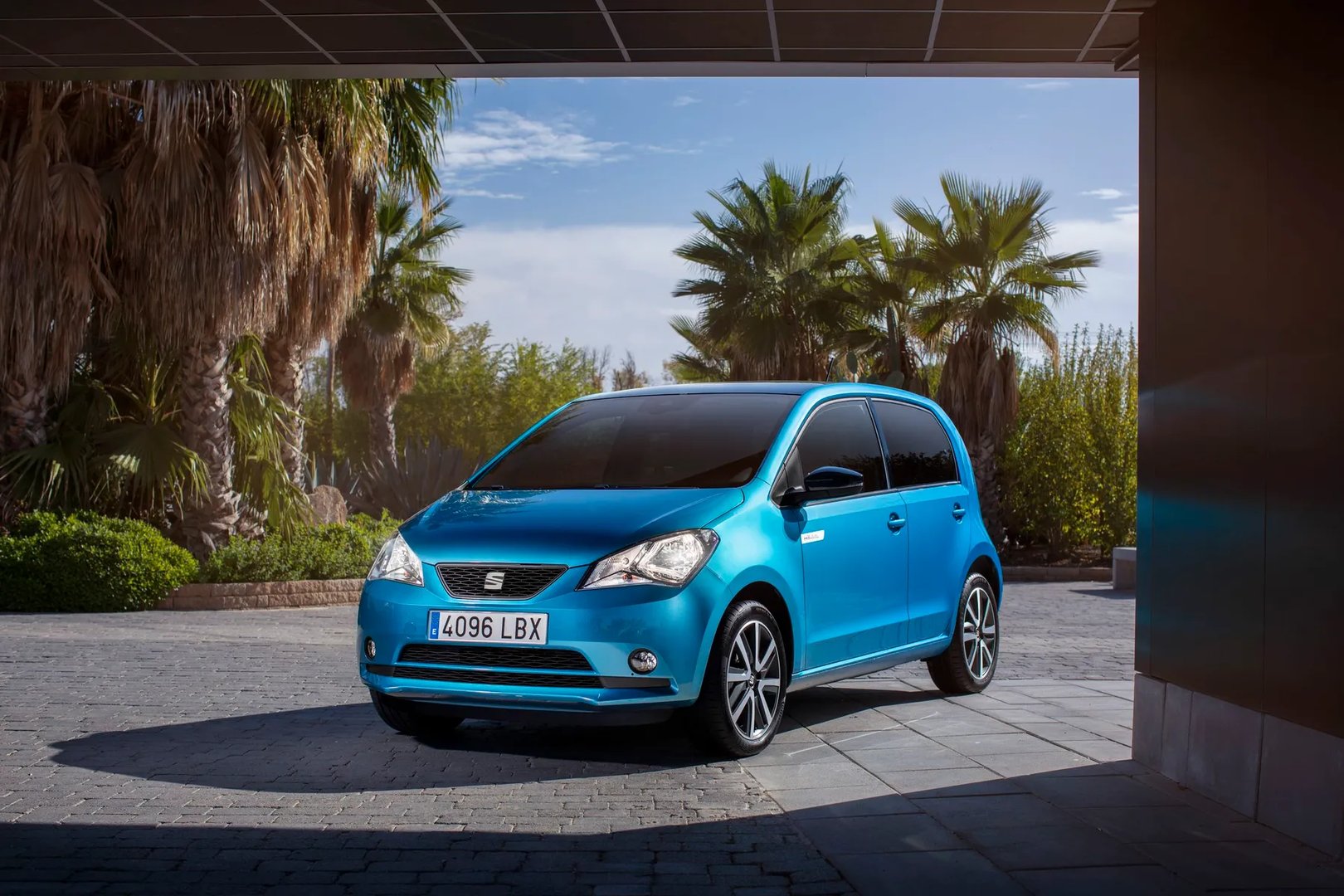 SEAT_Mii_1_generation_restyling_1__Mini_5-doors__5.jpg