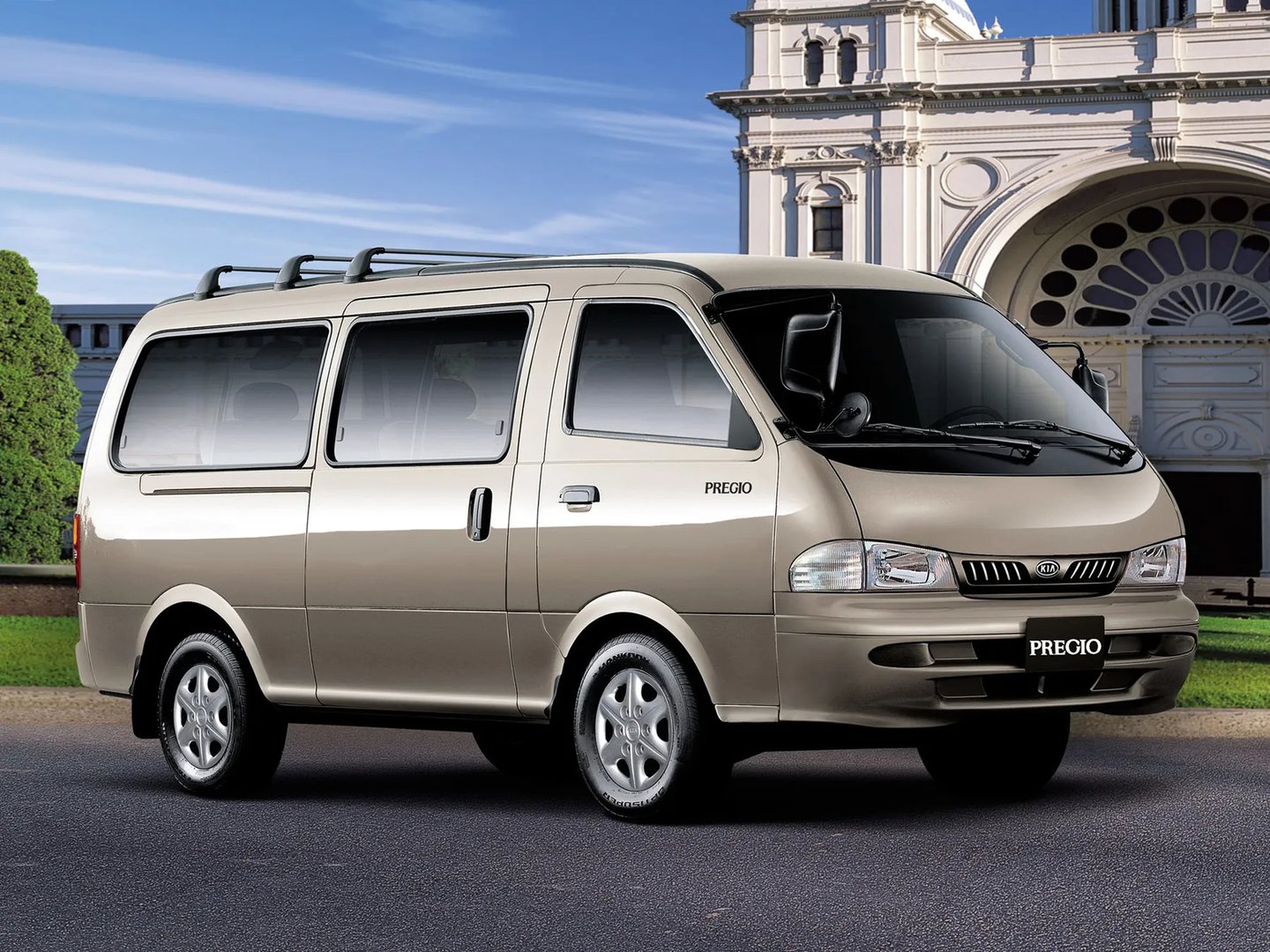Kia Pregio 1 generation  Minivan