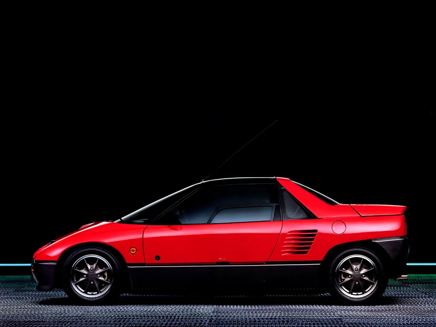 Mazda_AZ-1_1_generation__Coupe__2.jpg